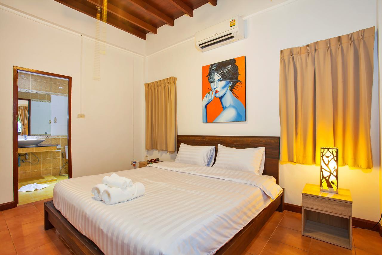 Traditional Thai Villa Nikkie In Tropical Nature, 4Br & Pool, Near Rawai Beach Nai Harn ภายนอก รูปภาพ